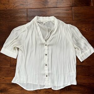 Treasure & Bond White Button-Up Blouse, Size Medium